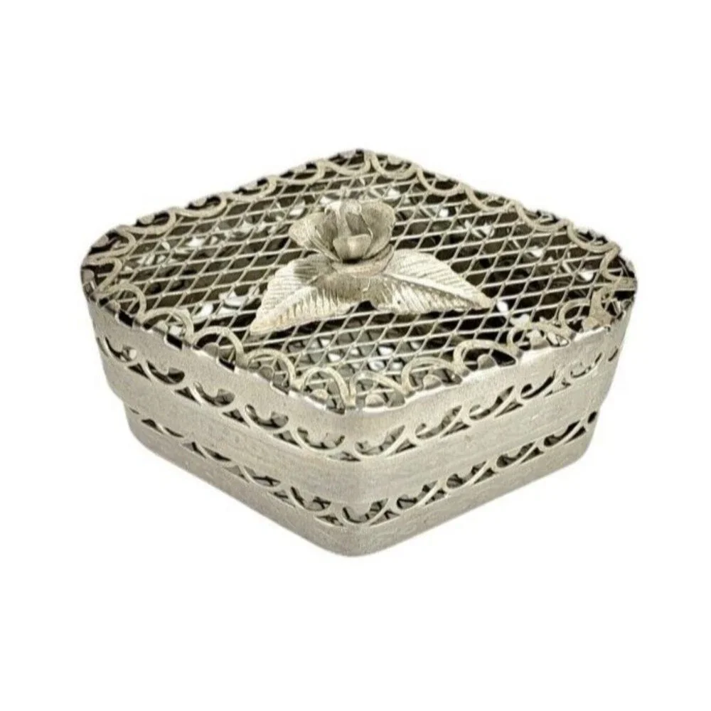 Vintage Ornate Silver Metal Mesh Rosette Jewelry Ring Proposal Trinket Gift Box